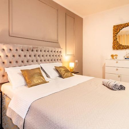 Apartment Lea Centar Split Buitenkant foto