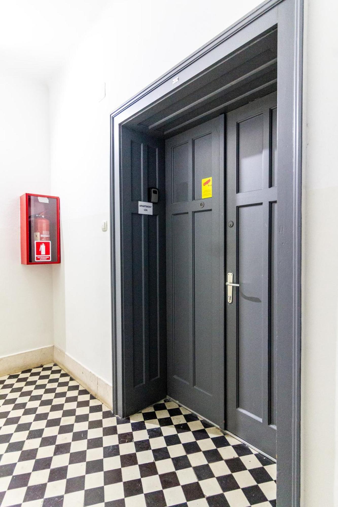 Apartment Lea Centar Split Buitenkant foto