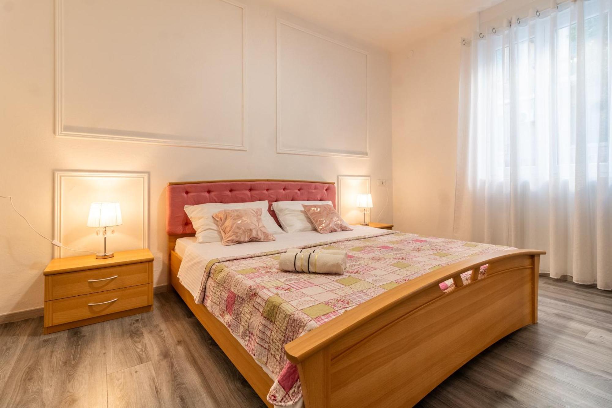 Apartment Lea Centar Split Buitenkant foto