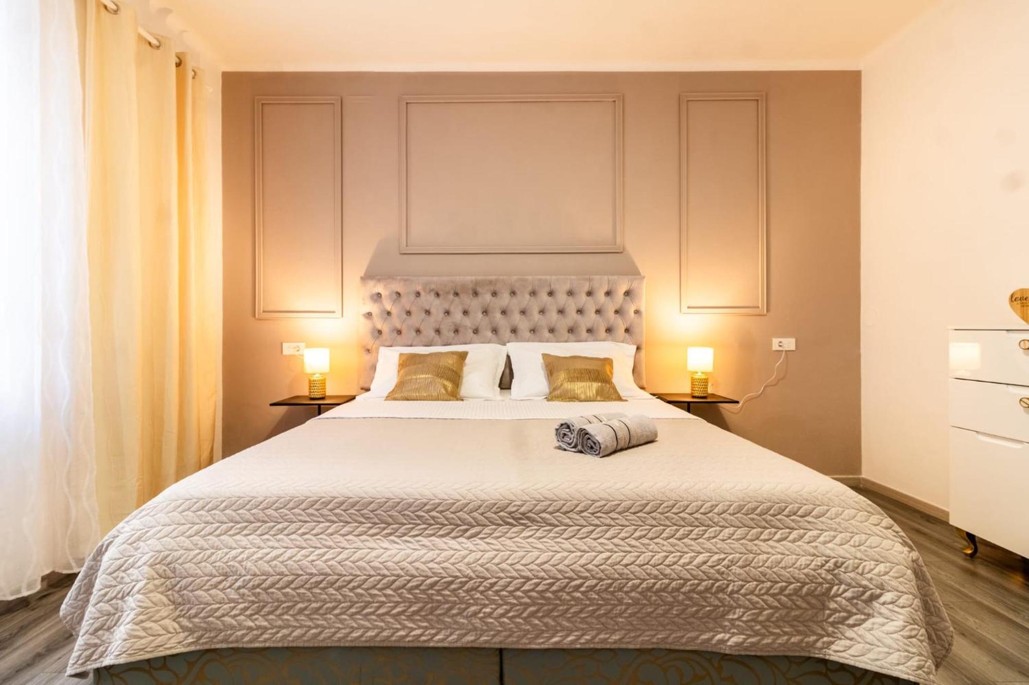 Apartment Lea Centar Split Buitenkant foto